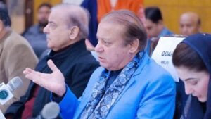 Nawaz sharif met leadership in AJK