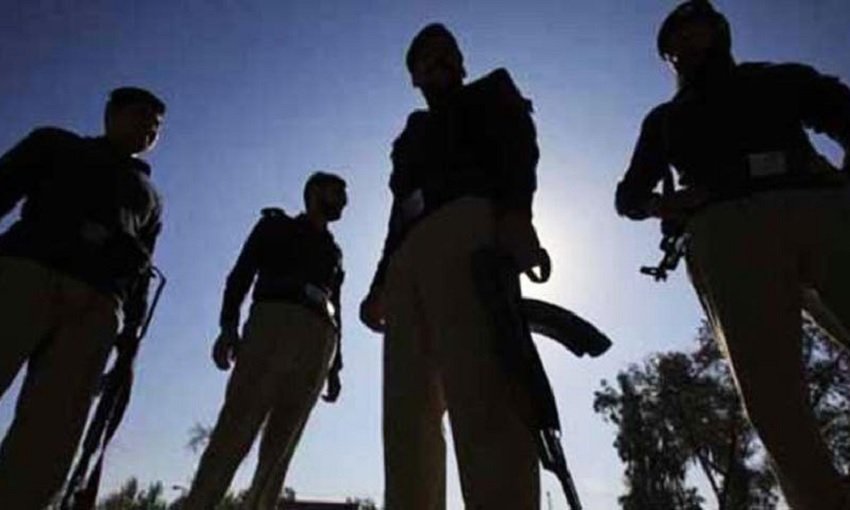 Balochistan Home Minister Unhurt, 6 Injured in Mastung Convoy Attack