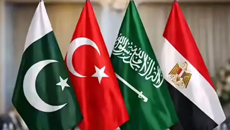 Egypt Seriously Considering Joining Makkah Joint Defense Agreement