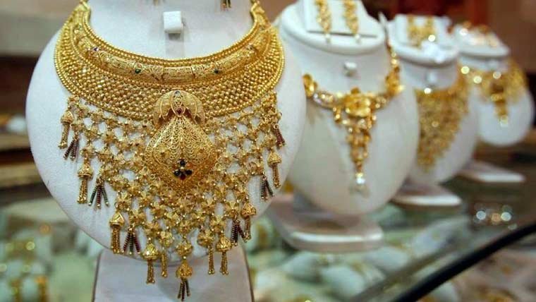 Gold Prices Rise Globally and Locally
