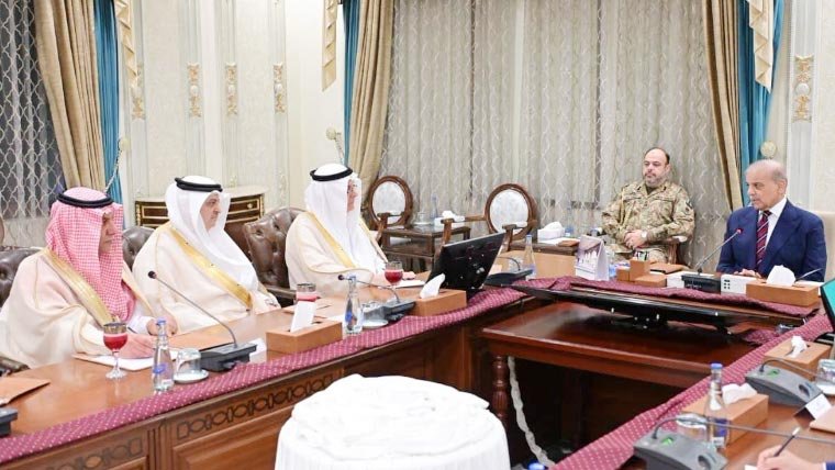 Makkah Defense Agreement Sends Message of Unity and Regional Peace: PM Shehbaz Sharif