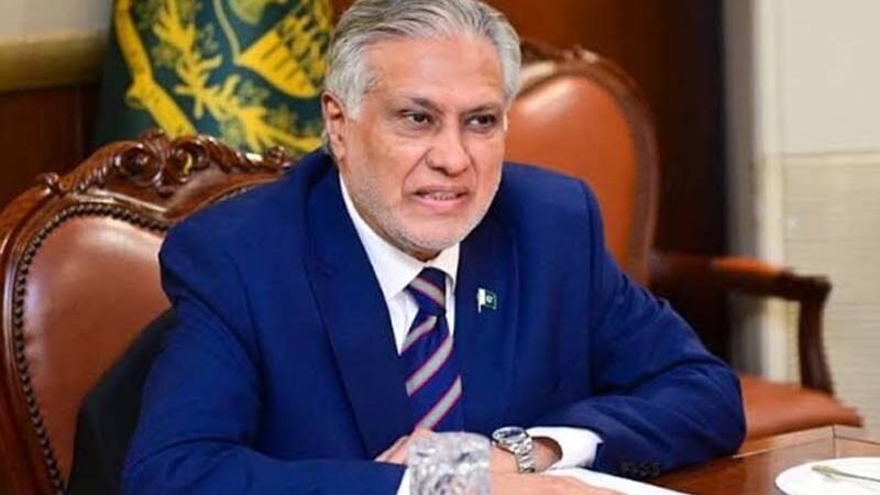 Deputy Prime Minister Ishaq Dar Meets Kuwaiti Foreign Minister Sheikh Jarrah in New York