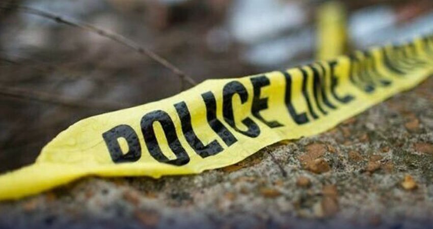 Four Persons Killed in Indiscriminate Firing on Car in Larkana