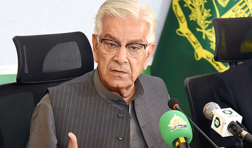 Pakistani Students Supporting Afghan Students Is an Insult to Our Martyrs’ Blood, Declares Defense Minister Khawaja Asif