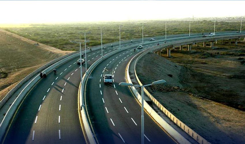 Islamabad-Peshawar M-1 and Hakla-Yarik M-14 Motorways Decided to Be Closed for Traffic