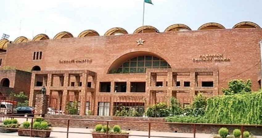 PCB Starts Internal Inquiry into Discipline Violations on England Tour