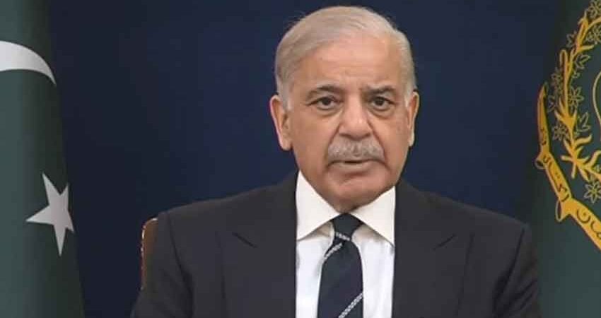 Petrol Subsidy: PM Shehbaz Sharif Directs Setup of Facilitation Desks at Petrol Pumps to Assist Citizens