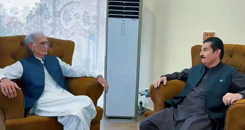 KP Governor Faisal Karim Kundi Meets Pervaiz Khattak in Nowshera