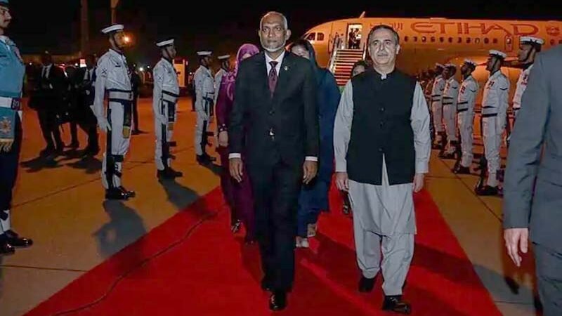 President of Maldives Dr. Mohamed Muizzu Arrives in Pakistan on a Three-Day Official Visit
