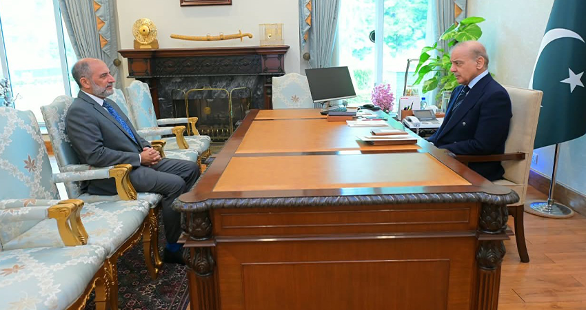 Pakistan Stands Shoulder-to-Shoulder with Saudi Arabia for Its Sovereignty Says Prime Minister Shehbaz Sharif