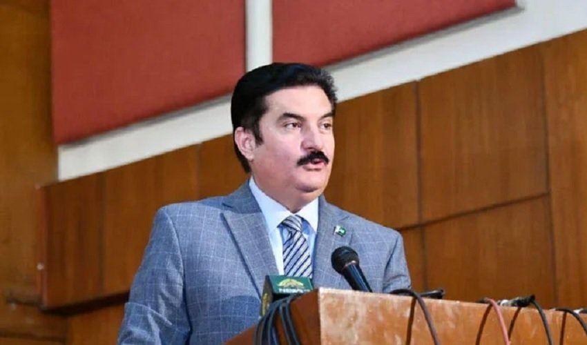 Federal Government Rejects Rumors Regarding Replacement of KP Governor Faisal Karim Kundi