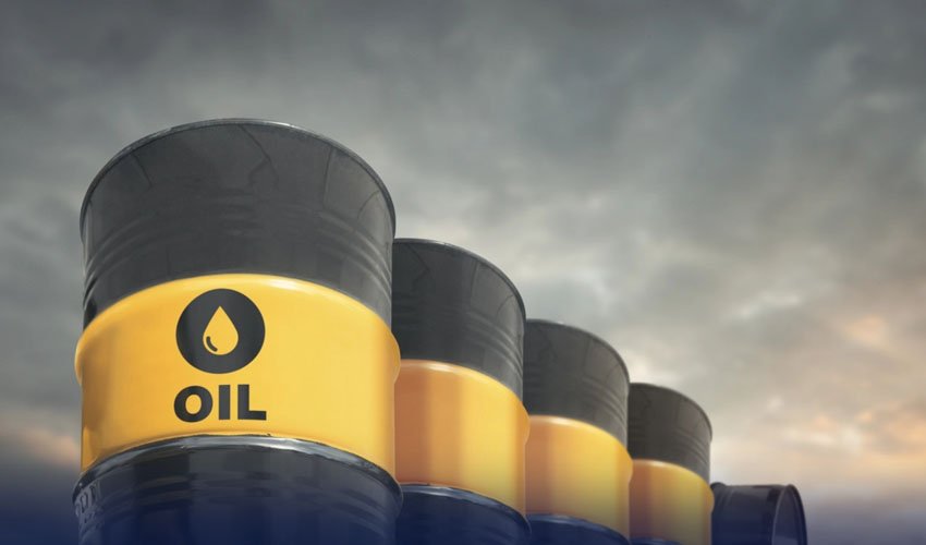 Crude Oil Prices Fall by 2 Percent in International Markets Following Landmark US-Russia Oil Deal Announced by President Trump
